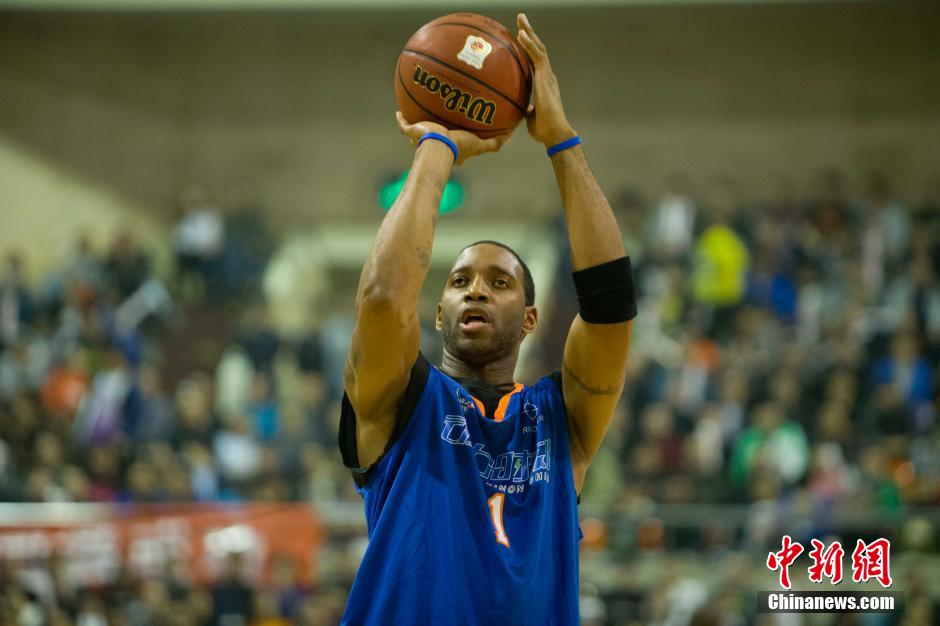 他总能在关 他总能在关